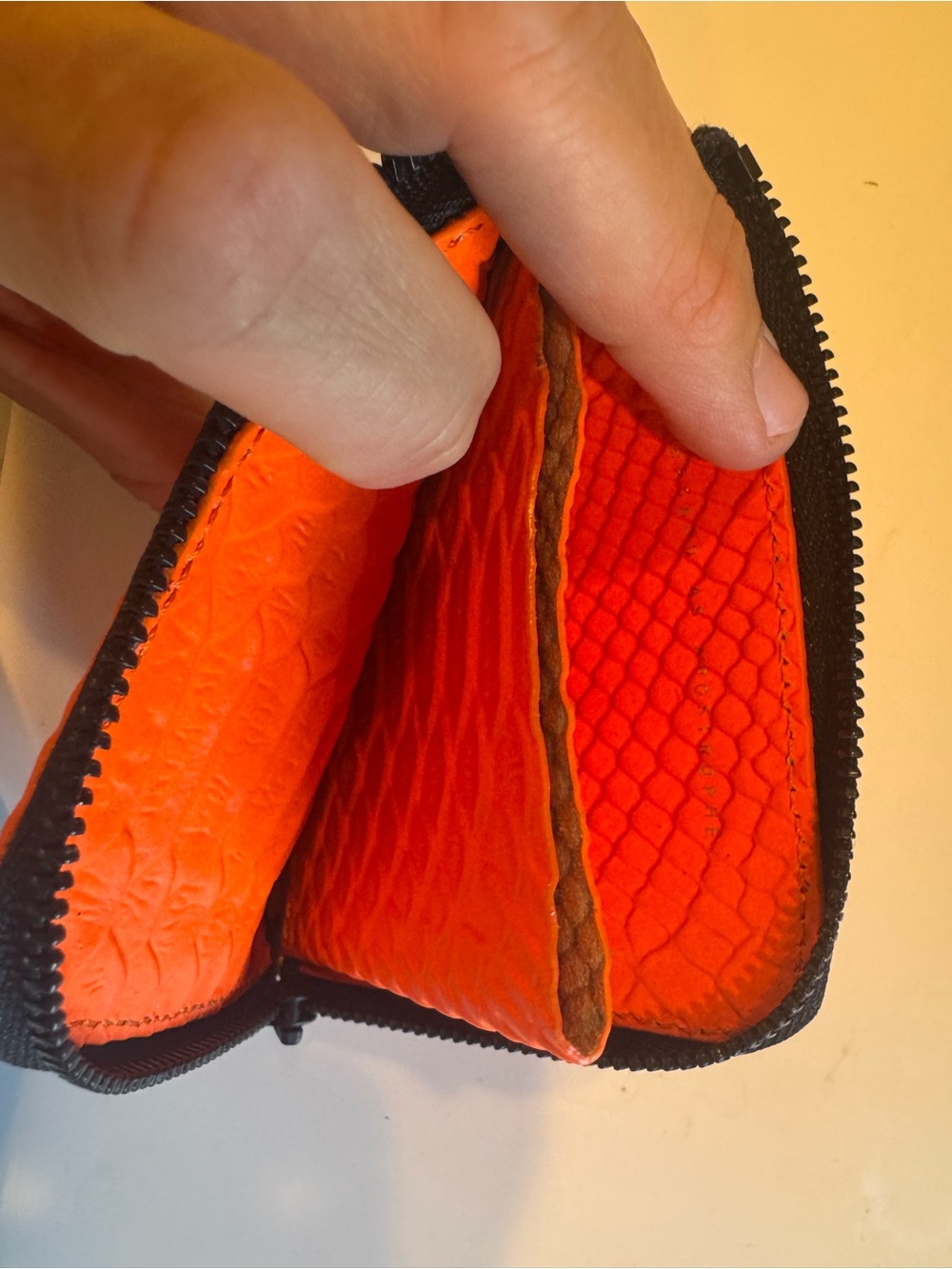 Python Neon Orange Zip Card & Key Holder Wallet - Picture 4 of 8